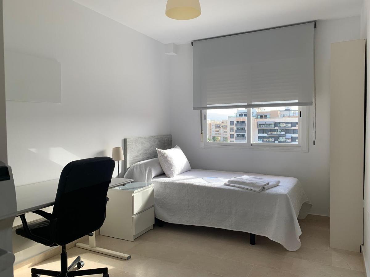 מאלגה Hostel Residencia Alfil מראה חיצוני תמונה