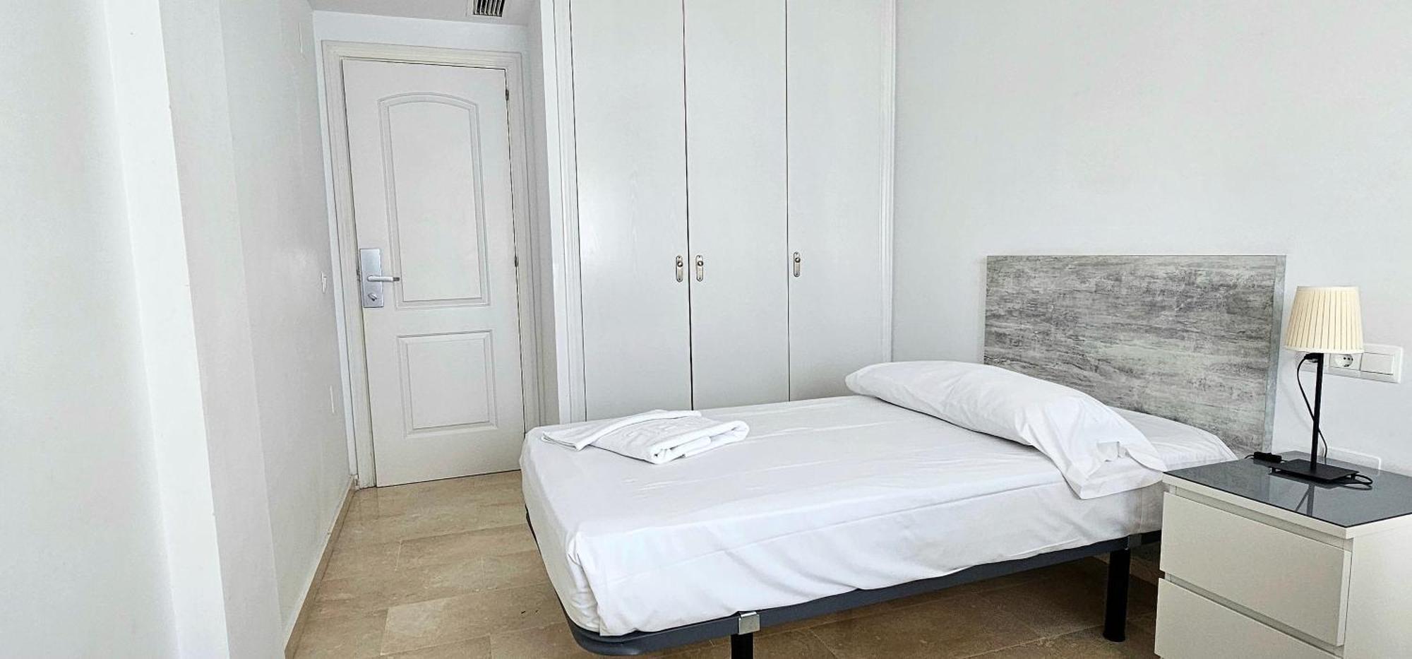 מאלגה Hostel Residencia Alfil מראה חיצוני תמונה