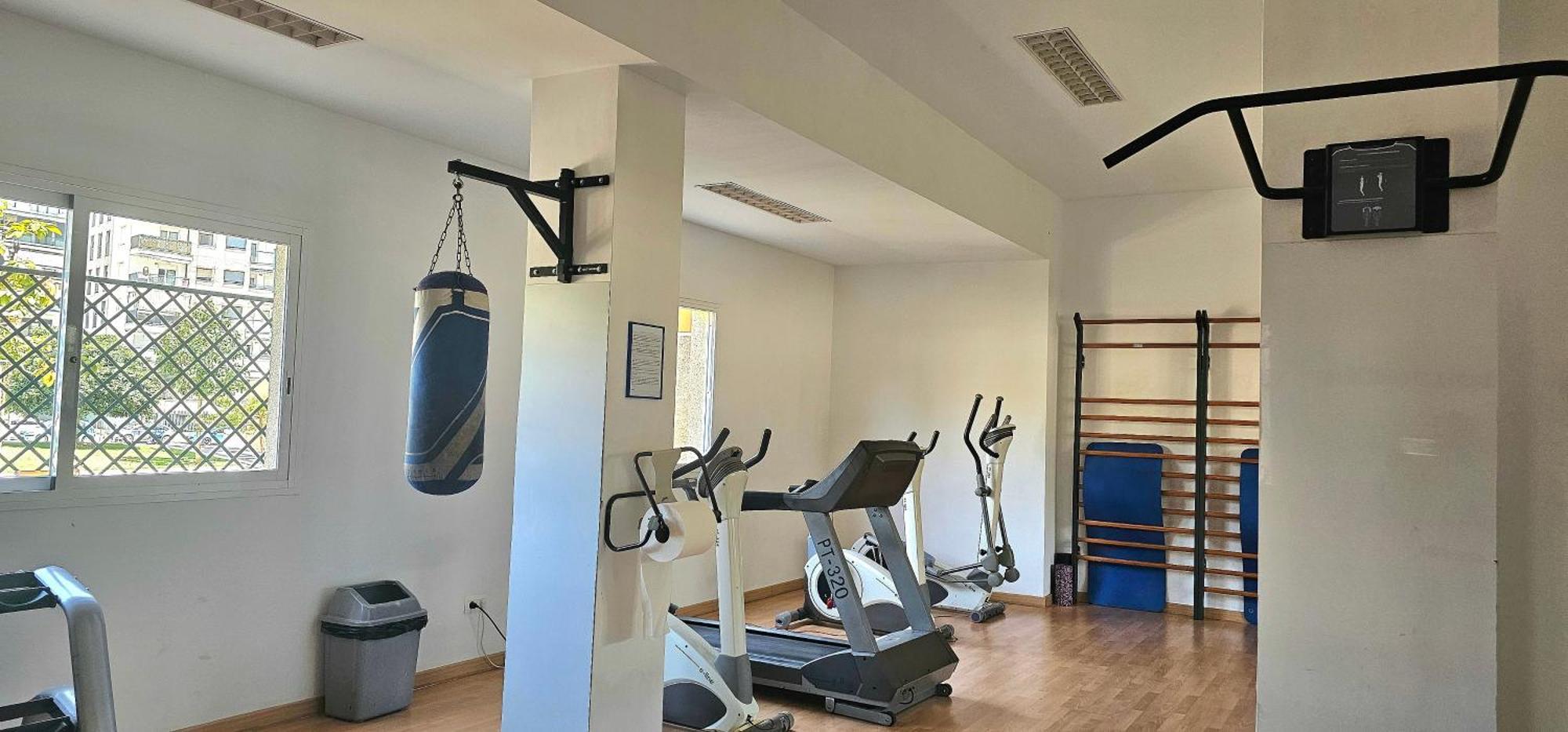 מאלגה Hostel Residencia Alfil מראה חיצוני תמונה